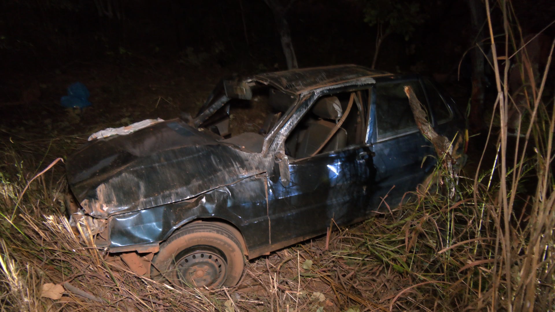Casal de agricultores morre após carro capotar na TO-030, entre os distritos de Taquaruçu e Buritirana