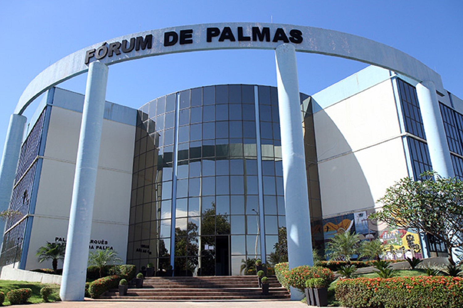 Assassinato de casal na noite de natal está entre julgamentos marcados no calendário do Tribunal do Júri; veja datas